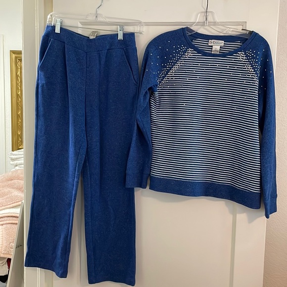 D&D Lifestyle jumpsuit - Picture 1 of 5